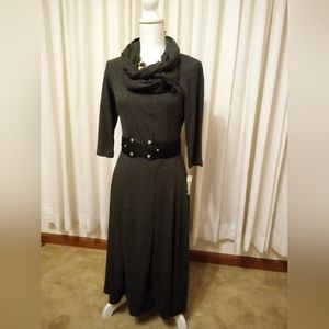 Robbie Bee Women's 3/4 Sleeve w/ eternity scarf size S